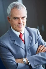 Andrea Villepierre, Suspect
