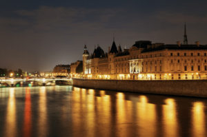 Paris les bords de Seine